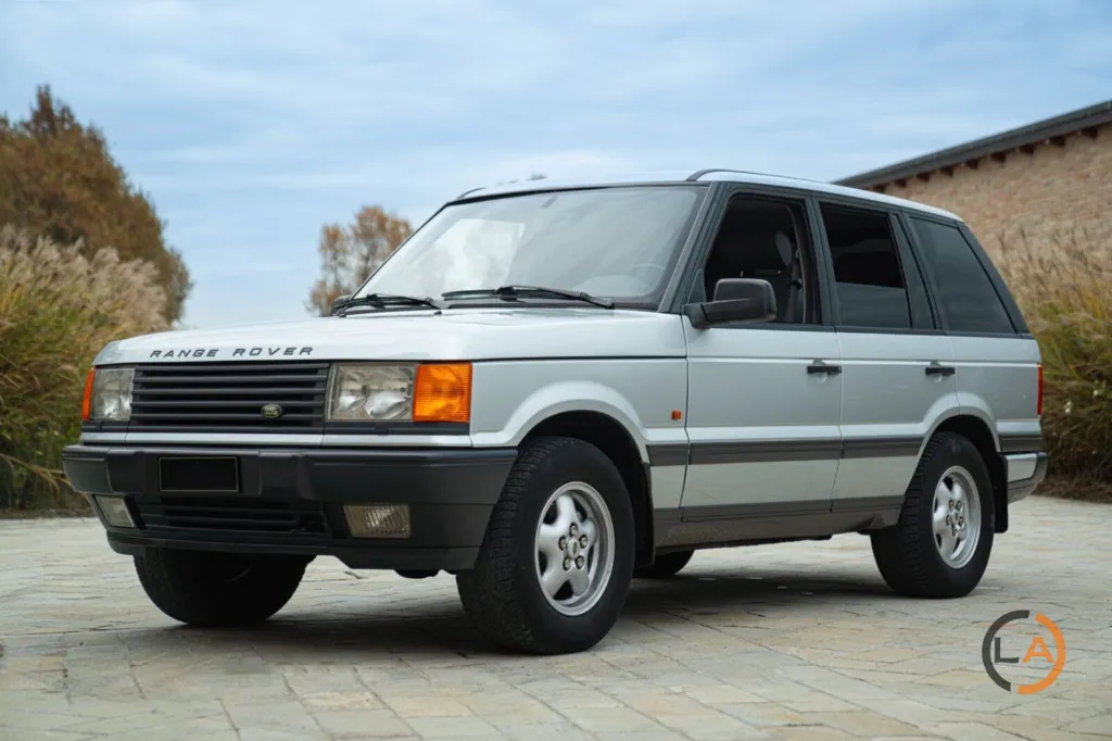 Land Rover Range Rover LP 4.6 HSE 4×4 - Image 02 (April 28, 2026)