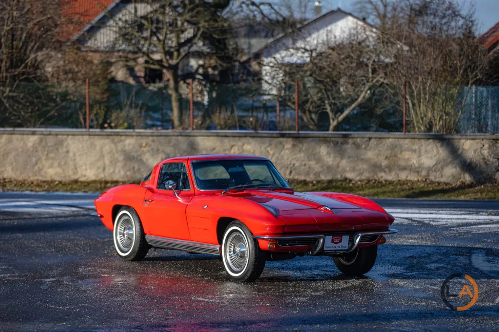 Chevrolet Corvette C2 Stingray - Image 01 (August 16, 2026)