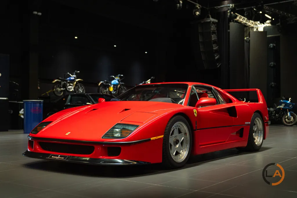 FERRARI F40 1991 - Image 02 (August 19, 2026)