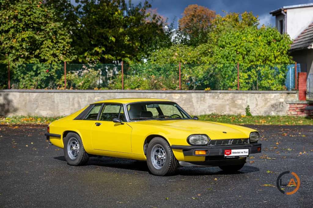 Jaguar XJ-S 5.3 Coupe - Image 02 (August 15, 2026)
