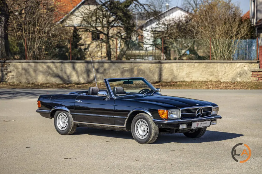Mercedes-Benz SL350 - Image 02 (August 15, 2026)
