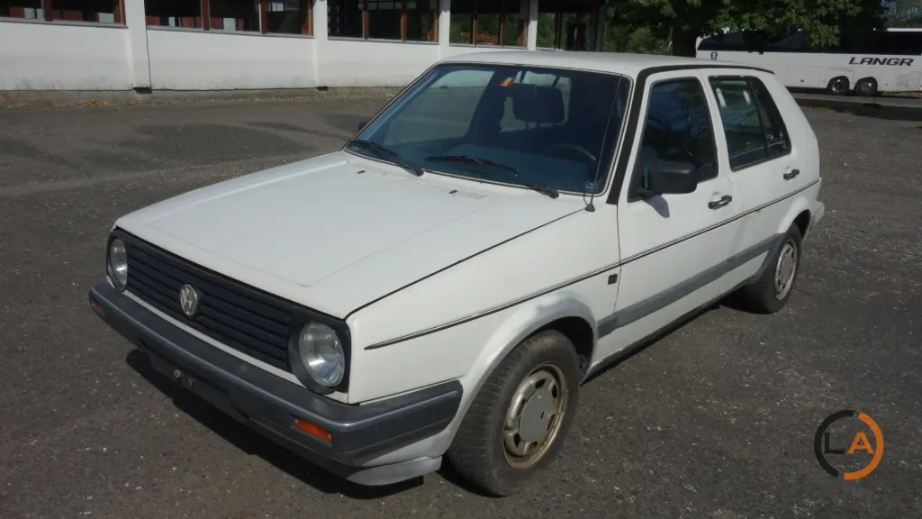 VW Golf 1.8 - Image 21 (September 29, 2026)